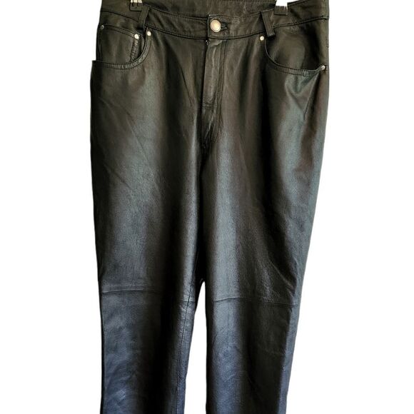 NEWPORT News Women's Vintage Black Leather Pants - Picture 1 of 7